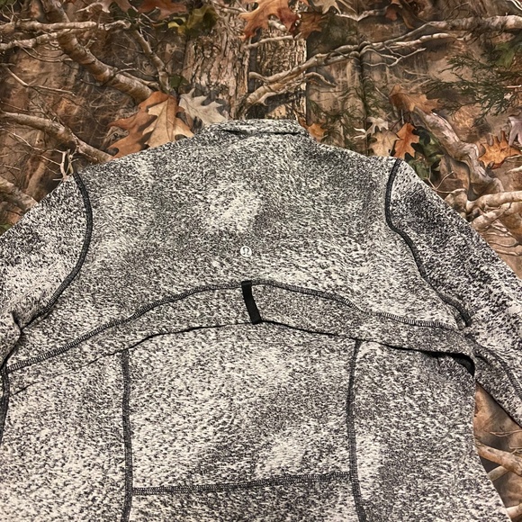 Lululemon Define Jacket - Picture 6 of 7